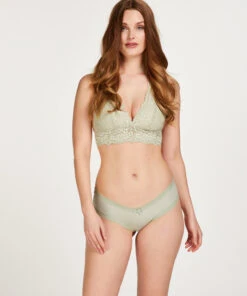 Brazilian V-shape London - Groen